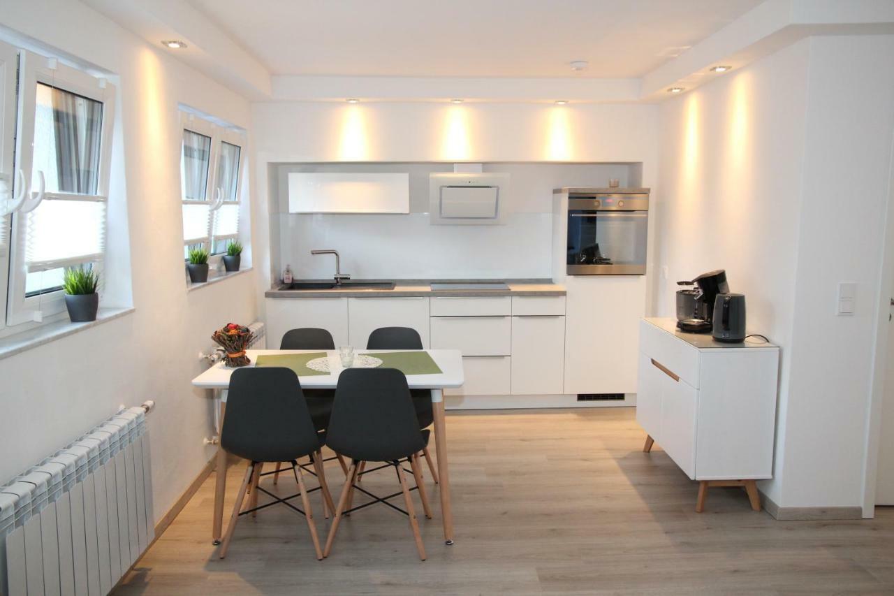 מולהיים אן דר רור Neue Und Moderne Ferienwohnung מראה חיצוני תמונה