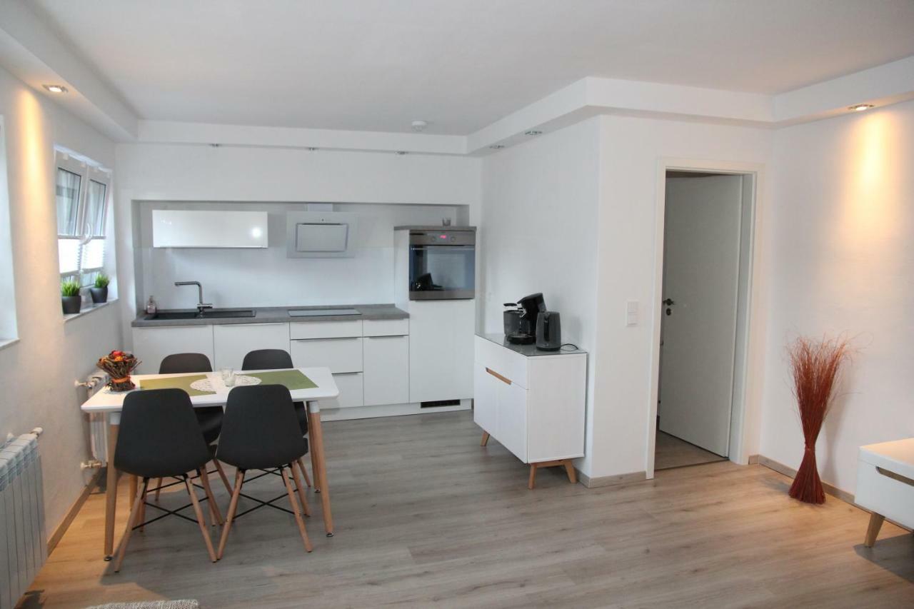 מולהיים אן דר רור Neue Und Moderne Ferienwohnung מראה חיצוני תמונה